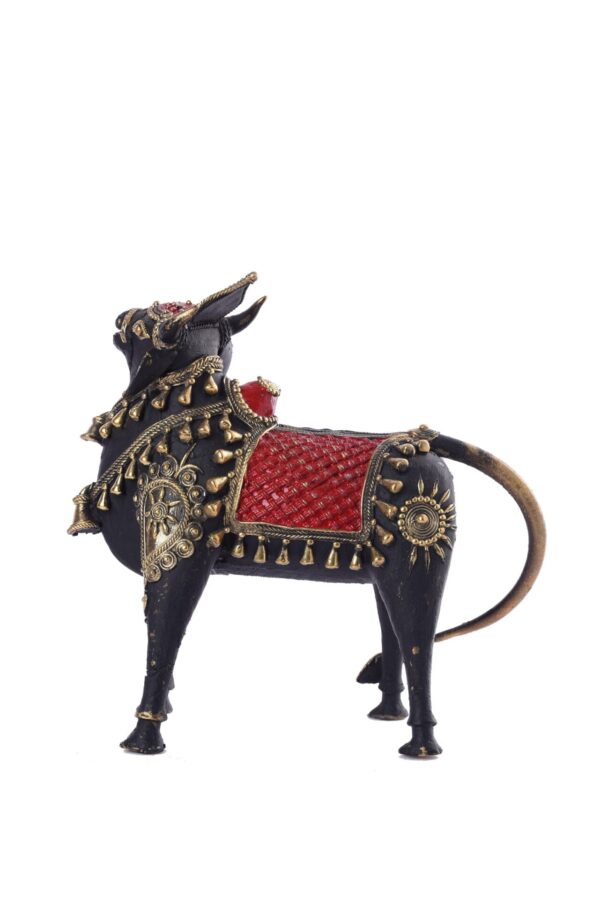 Shiv Nandi in Black or Red Color