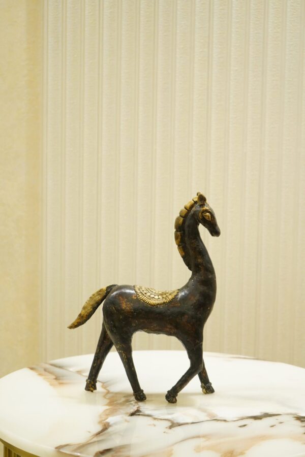 Antique Horse in black color