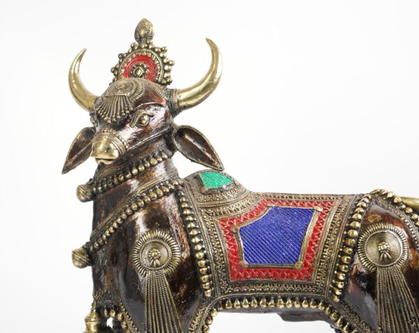 Baster Art Nandi Statue