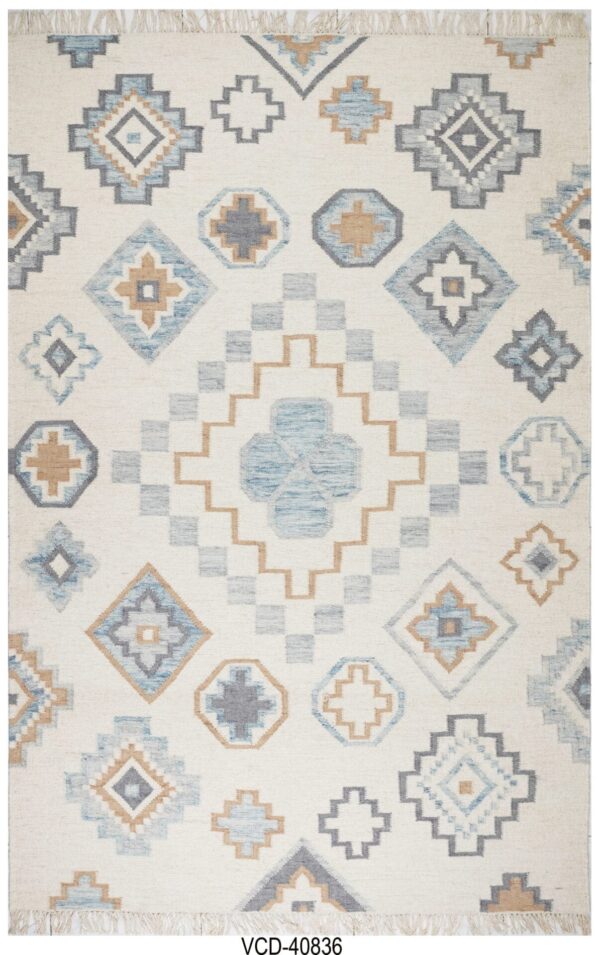 Hand Woven Woolen Rug