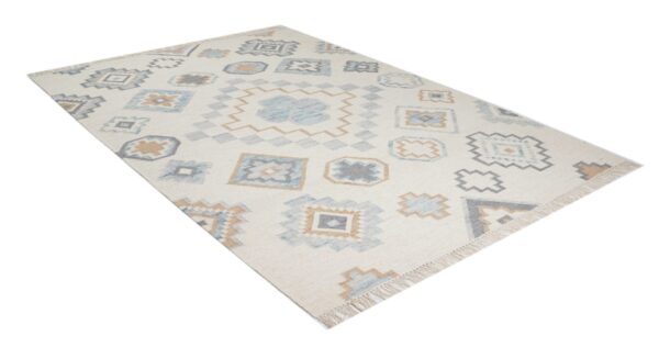 Hand Woven Woolen Rug