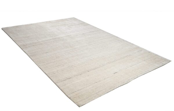 Ivory Serenity Handloom Woolen Carpets and Rugs