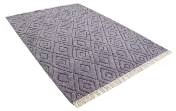 Hand Knotted Woolen Carpets