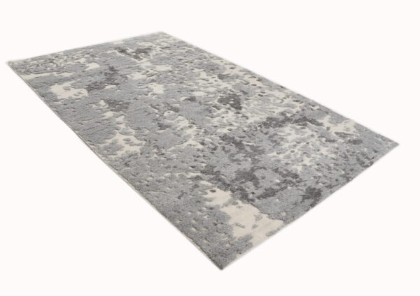 Hand Knotted Woolen Carpets