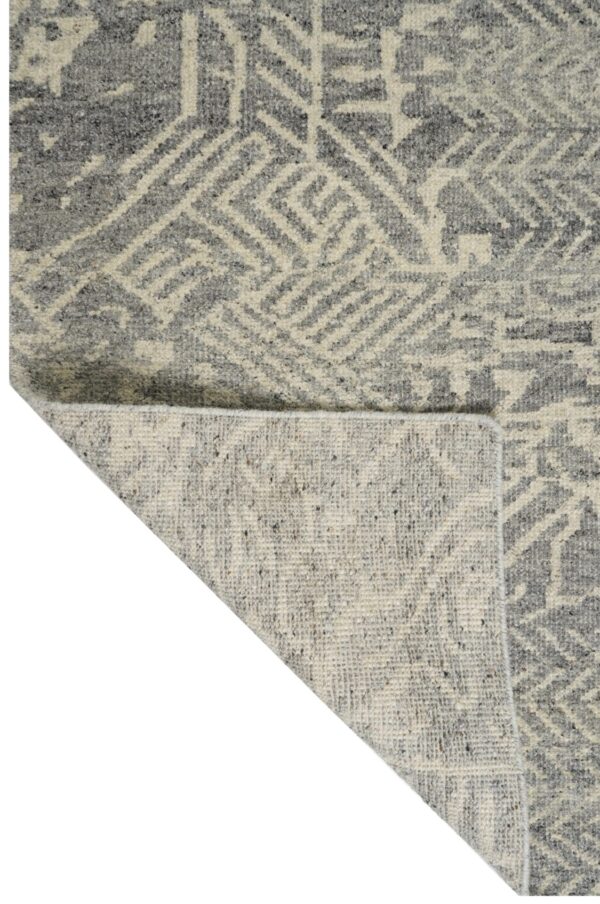 Hand Knotted Woolen Carpets
