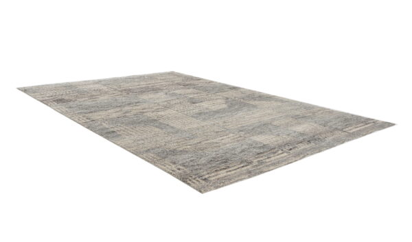 Hand Knotted Woolen Carpets