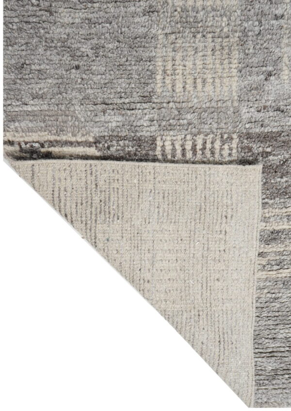 Hand Knotted Woolen Carpets