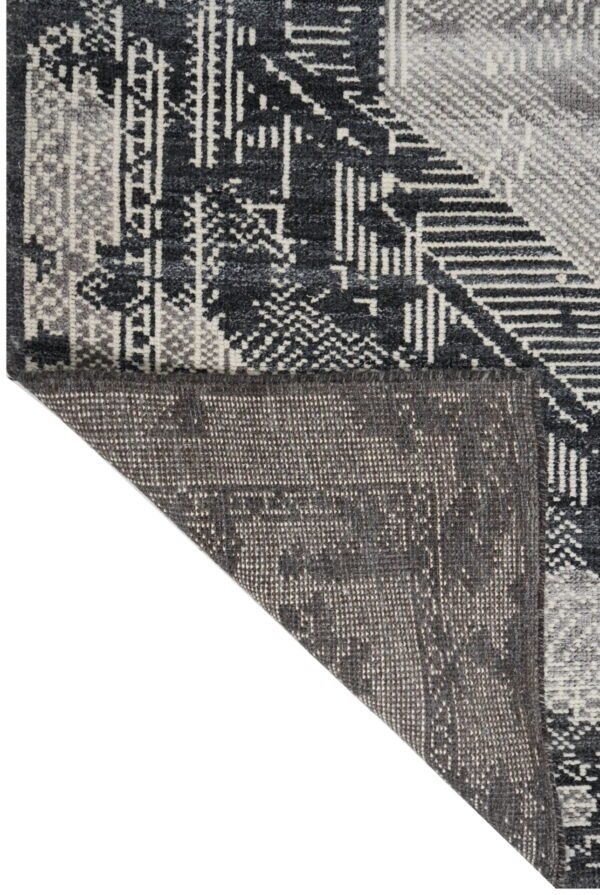 Hand Knotted Woolen Carpets