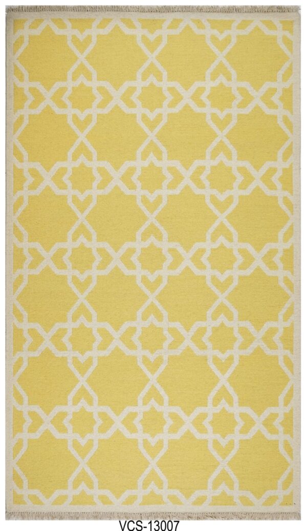 Zariah Lattice Hand Knotted Woolen Soumak Carpets
