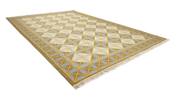 Vistara Diamond Hand Knotted Soumak Carpets