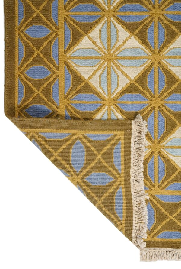Vistara Diamond Hand Knotted Soumak Carpets