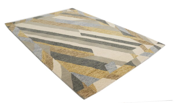 Hand Tufted Woolen Carpets