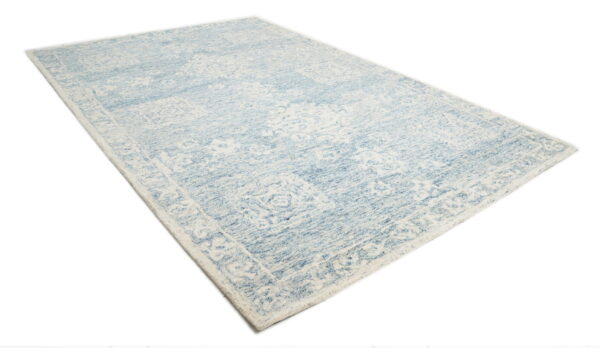 Hand Tufted Woolen Carpets