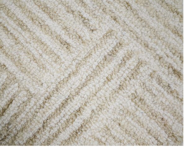 Ivory Cascade Hand Tufted Broadloom Roll Carpets