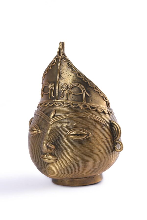 Tribal Face Penstand