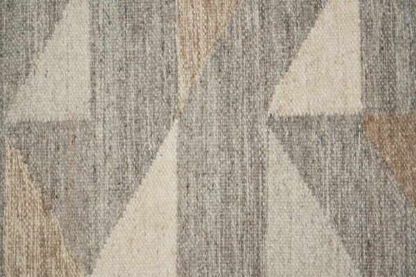 Zayn Kilim Hand Woven Woolen Rug