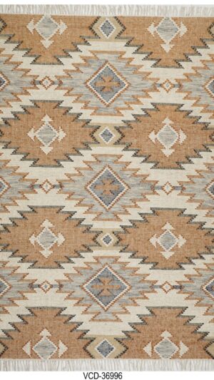 Taksh Kilim Hand Woven Woolen Rug
