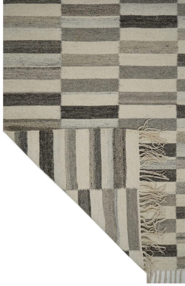 Zara Stripes Hand Woven Woolen Rug