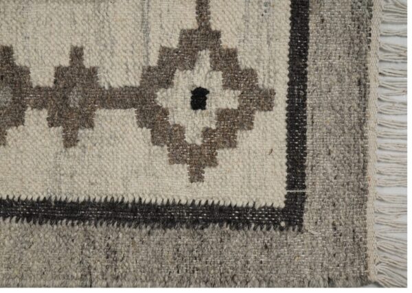 Tarak Kilim Hand Woven Woolen Rug