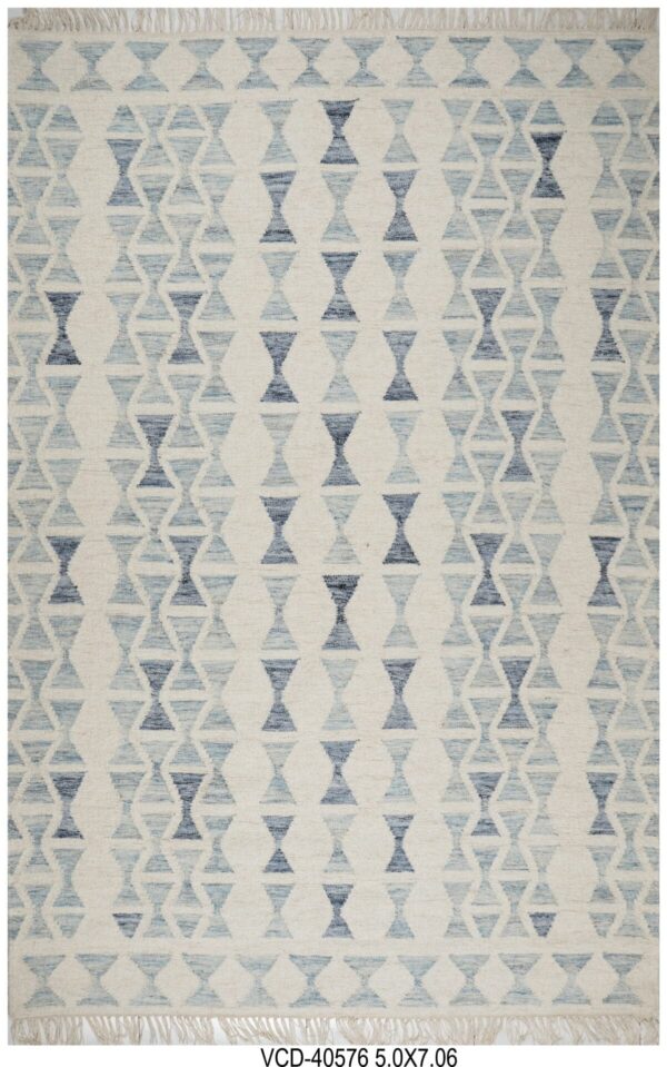 Azure Hourglass Hand Woven Woolen Rug